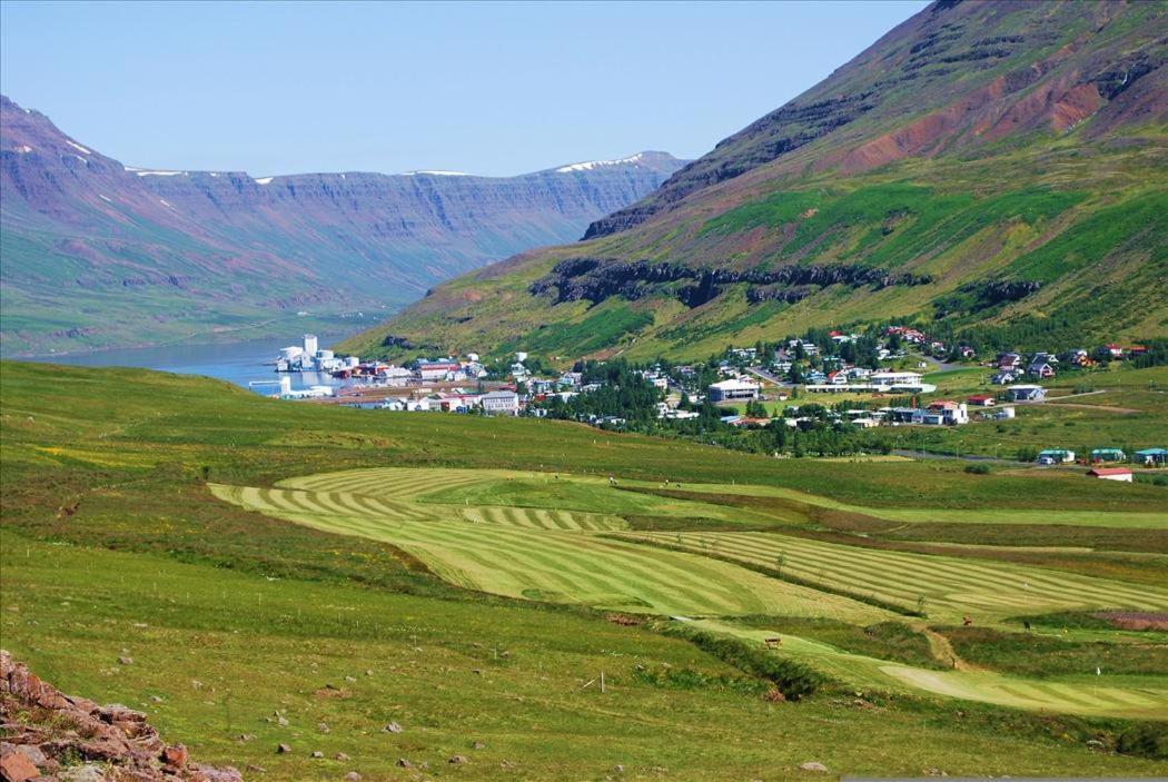 Apartament Nylenda Seyðisfjörður Zewnętrze zdjęcie